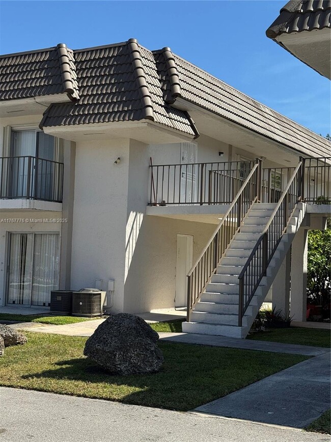 property at 7011 SW 129th Ave
