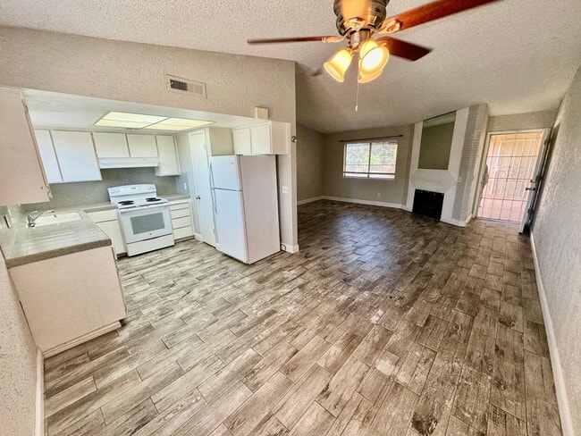 property at 1533 E Austin Way