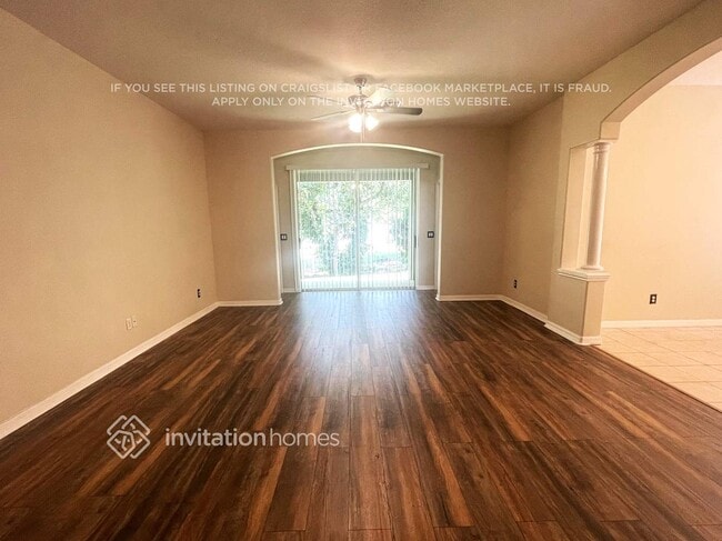 1404 Main St in Valrico, FL - Building Photo - Building Photo
