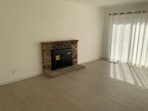 424 Sparrow Dr in Hercules, CA - Building Photo - Building Photo