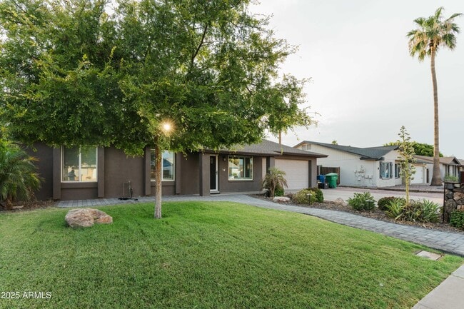 2104 S Beverly in Mesa, AZ - Building Photo - Building Photo