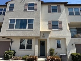 233 Promenade St, Unit 1442 - 4E in Pomona, CA - Building Photo