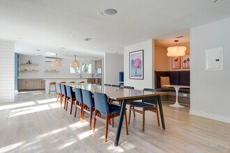 The Quarters Gainesville in Gainesville, FL - Building Photo - Interior Photo