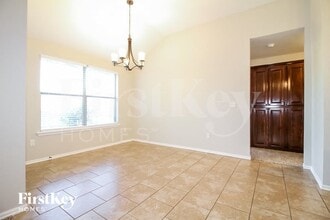 4529 Oasis Ct in Yukon, OK - Foto de edificio - Building Photo