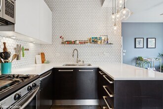 1134 N Wolcott Ave in Chicago, IL - Building Photo - Building Photo
