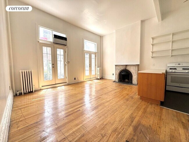 property at 354 W 30th St
