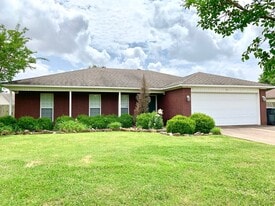 5611 Prospect Rd in Jonesboro, AR - Building Photo