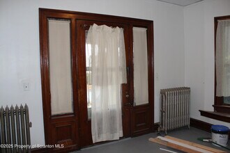 220 Colfax Ave in Scranton, PA - Building Photo - Building Photo