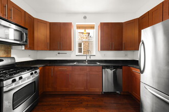 5115 W Pensacola Ave in Chicago, IL - Building Photo - Building Photo