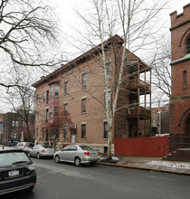 120 Chestnut St in Albany, NY - Building Photo - Building Photo