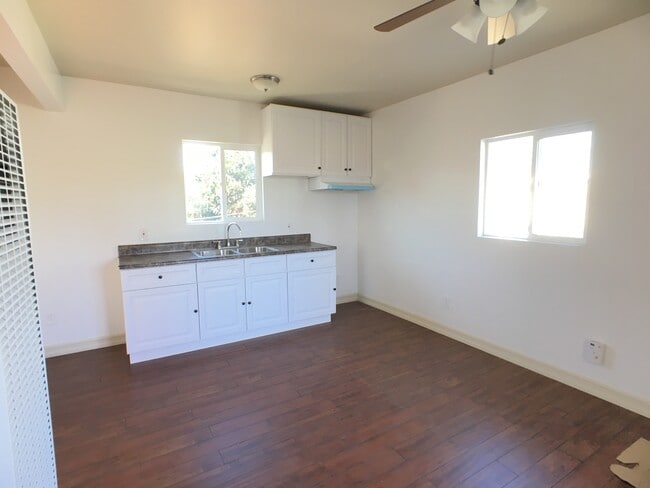 property at 1227 W 37th Dr