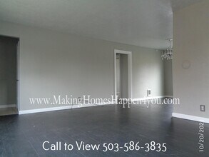 1830 24th St NE in Salem, OR - Building Photo - Building Photo