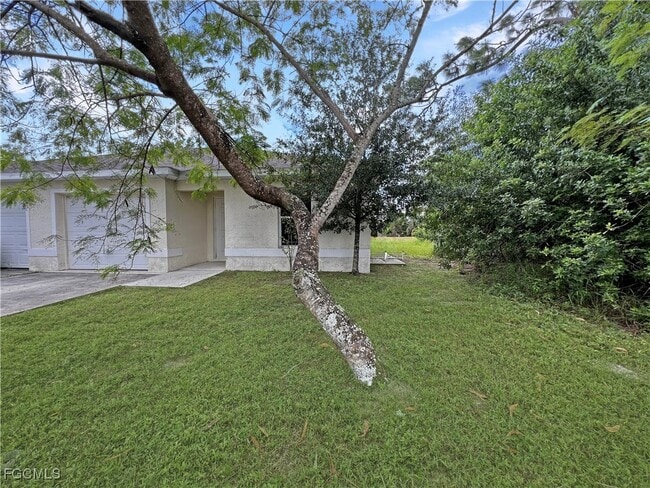 4987 28th St SW in Lehigh Acres, FL - Building Photo - Building Photo