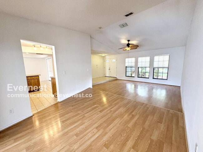2604 Sablewood Dr in Valrico, FL - Building Photo - Building Photo