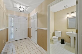 45 Maple Ln in Mount Arlington, NJ - Building Photo - Building Photo