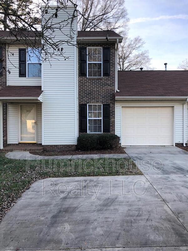 303 Cook St in Mooresville, NC - Building Photo - Building Photo
