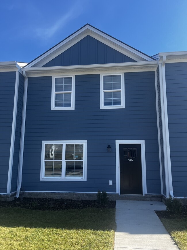 property at 506 S Main St