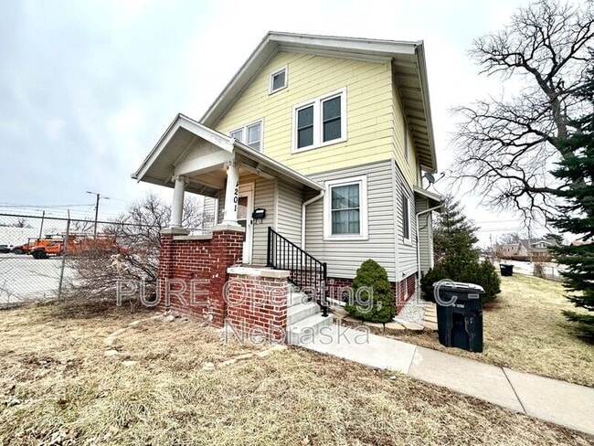 4201 N 22nd St in Omaha, NE - Building Photo - Building Photo