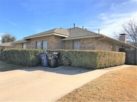 8833 Camfield Way St in Frisco, TX - Building Photo