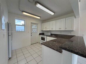 13215 NE 6th Ave in North Miami, FL - Building Photo - Building Photo