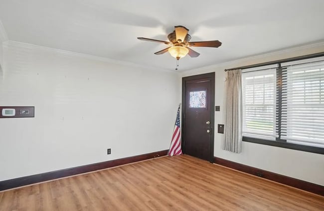198 W Ross Ave in Cincinnati, OH - Building Photo - Building Photo