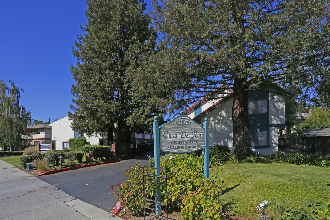 Casa de Rosa Apartments in Campbell, CA - Building Photo