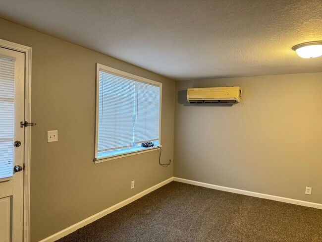 507 Baker St in Clarksville, TN - Building Photo - Building Photo