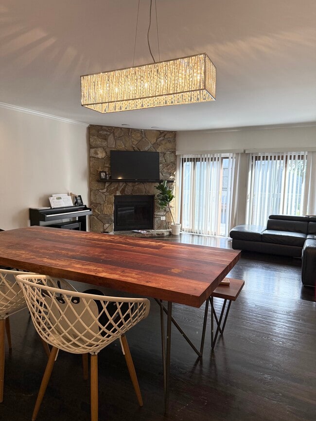 1411 John St in Fort Lee, NJ - Building Photo - Building Photo