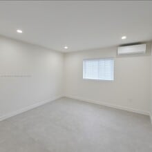 1601 NW 36th Ave in Miami, FL - Building Photo - Building Photo