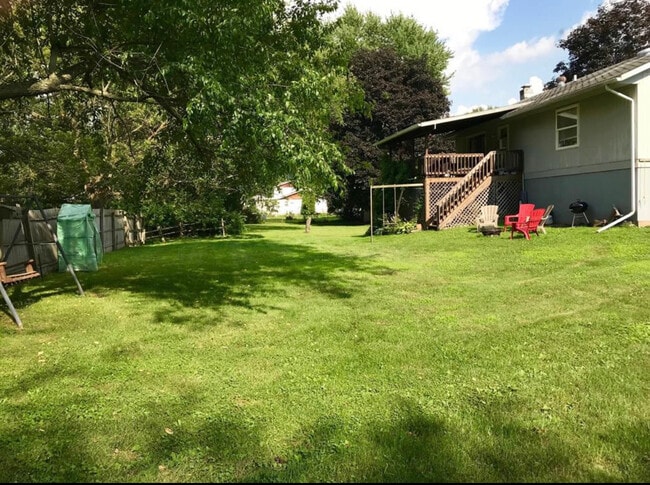 12 Cherry Cir in Painted Post, NY - Building Photo - Building Photo