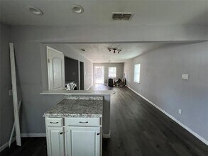 3206 Kellogg Ave in Dallas, TX - Building Photo - Building Photo