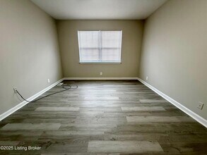 12420 Brothers Ave in Louisville, KY - Building Photo - Building Photo