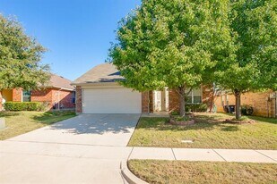 11808 Pinyon Pine Dr in Fort Worth, TX - Building Photo