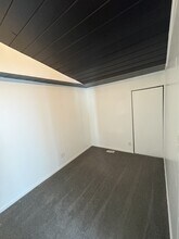 5870 Villa Ave in Indianapolis, IN - Building Photo - Building Photo