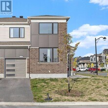 165 Yearling Cir in Ottawa, ON - Building Photo - Building Photo