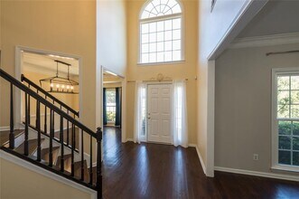 2433 Gablewood Dr NE in Marietta, GA - Building Photo - Building Photo