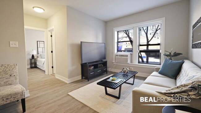 property at 711 W Brompton Ave