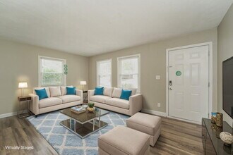 4700 Hidden Valley Rd in Charlotte, NC - Building Photo - Building Photo