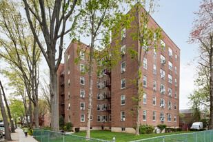 2705 Parsons Blvd Apartments