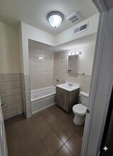 110 39th St in Union City, NJ - Building Photo - Building Photo