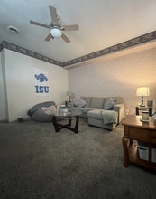 933 S 4th St in Terre Haute, IN - Building Photo - Building Photo