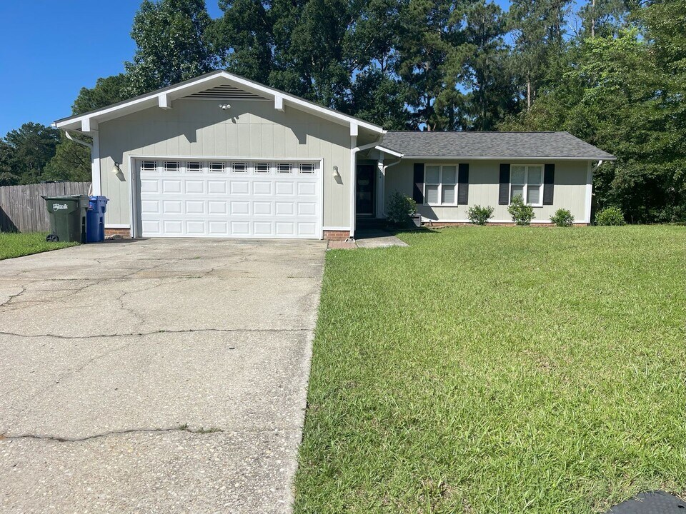 234 Tiverton St in Fayetteville, NC - Building Photo