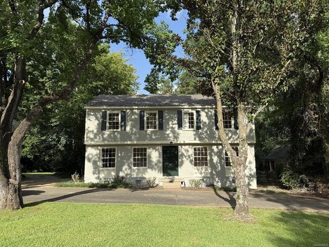 property at 3385 Le Bron Rd
