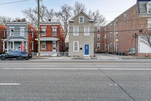 4206 Colerain Ave in Cincinnati, OH - Building Photo