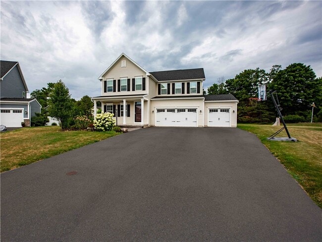 357 Anna Cir in Webster, NY - Building Photo - Building Photo