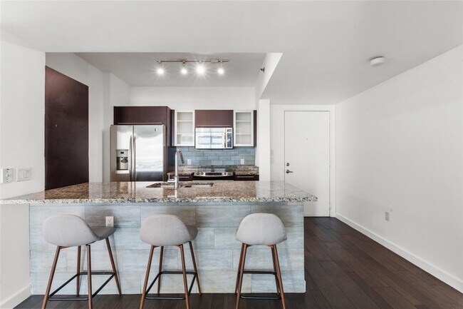 property at 951 Brickell Ave