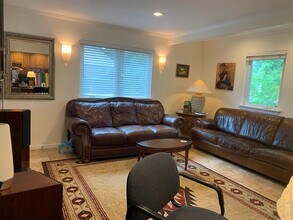 1515 Karen Ave in Austin, TX - Building Photo - Building Photo