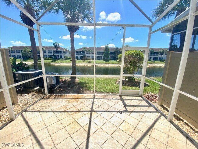 property at 1164 Oxford Ln