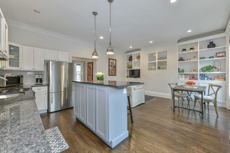 65 Rutland St in Boston, MA - Building Photo - Building Photo