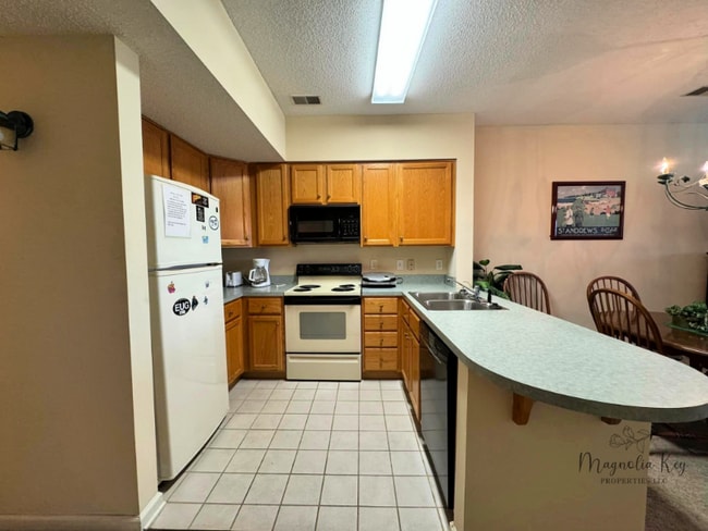 property at 4578 Girvan Dr